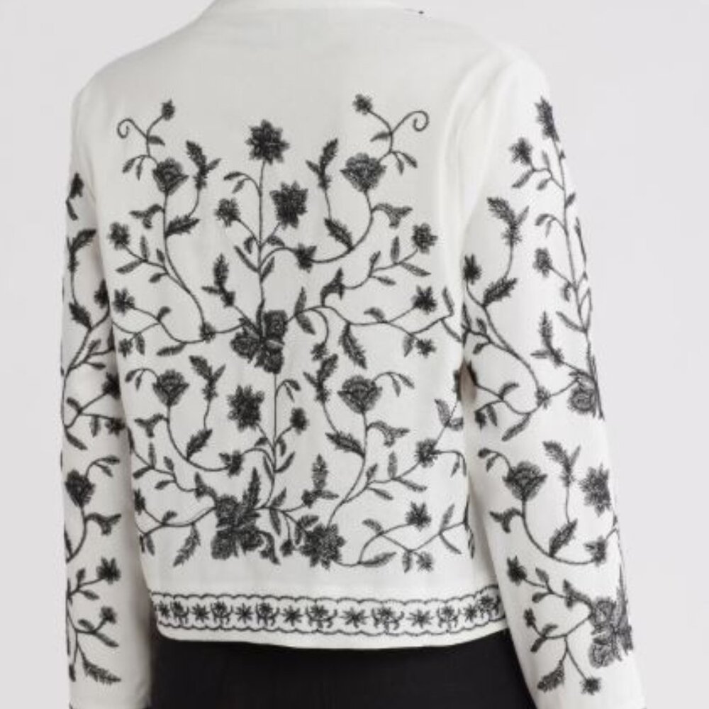 NWT LIV LOS ANGELES White Black Linen Blend Floral Embroidered Button-Up Shirt - Picture 4 of 9